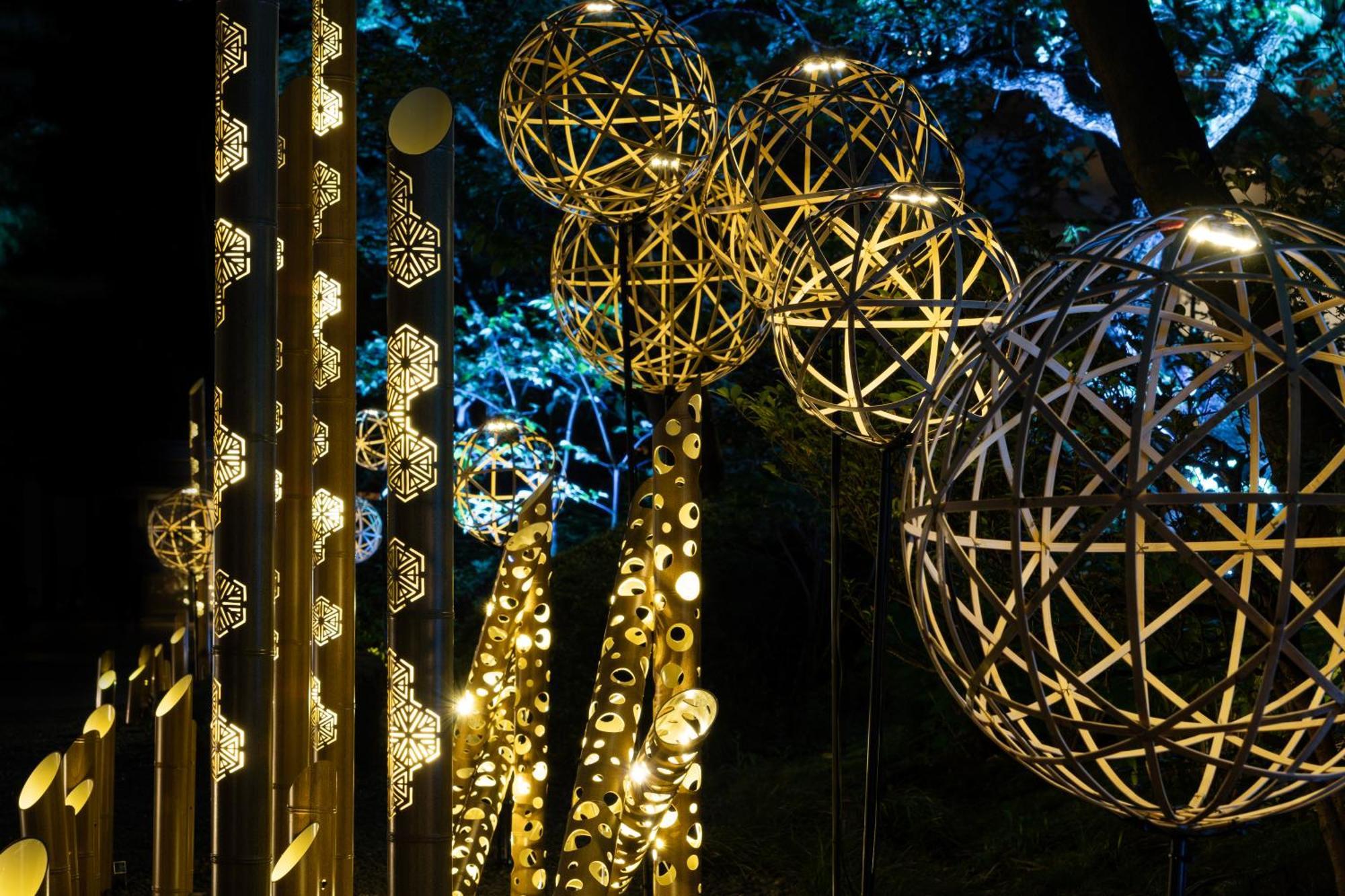 Grand Prince Hotel Shin Takanawa Tokyo Exterior photo The 2019 Christmas decorations at the National Gallery Singapore