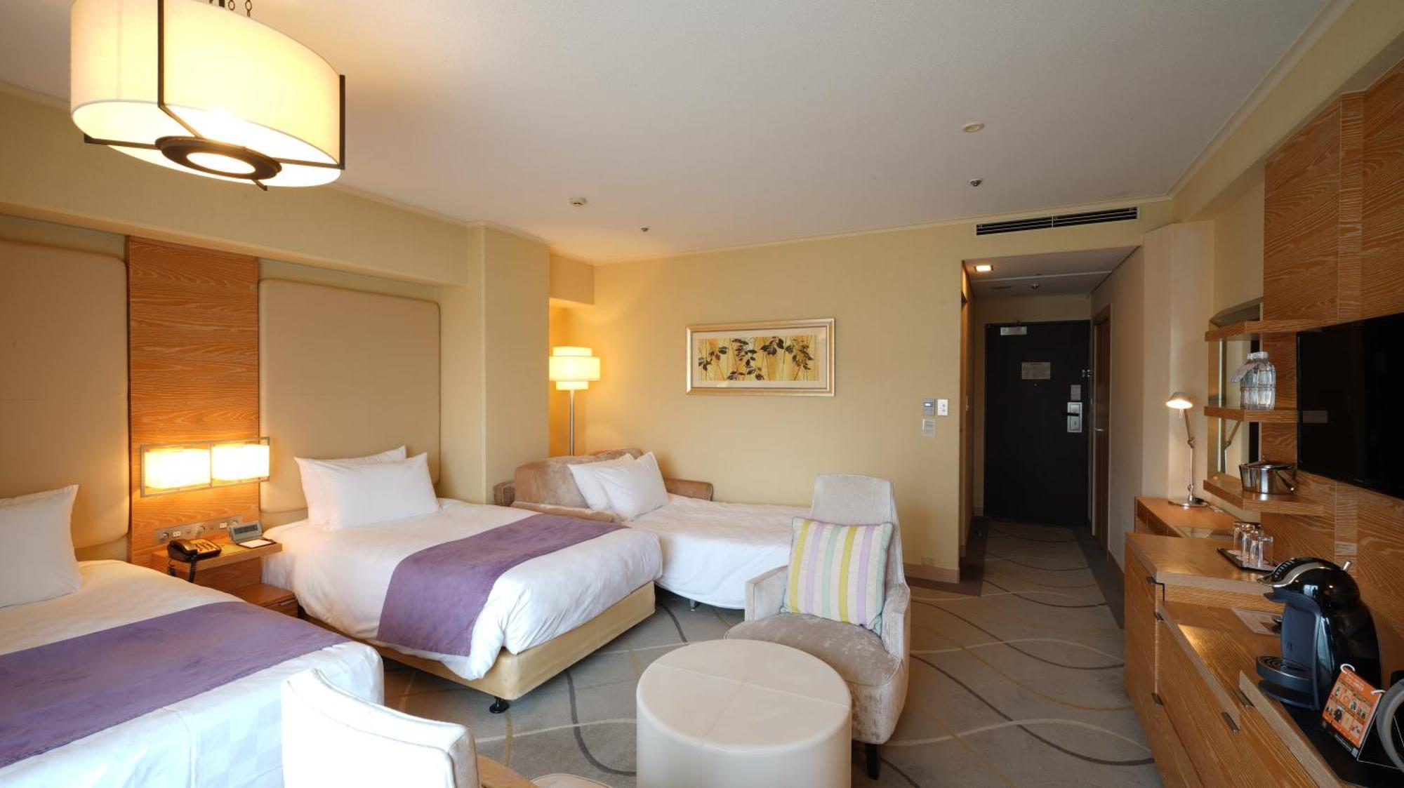 Grand Prince Hotel Shin Takanawa Tokyo Exterior photo A room at the hotel